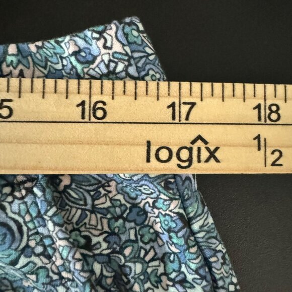 🟣 J. Jill Womens Blue High Rise Mom Short Floral Size Medium - Picture 7 of 8